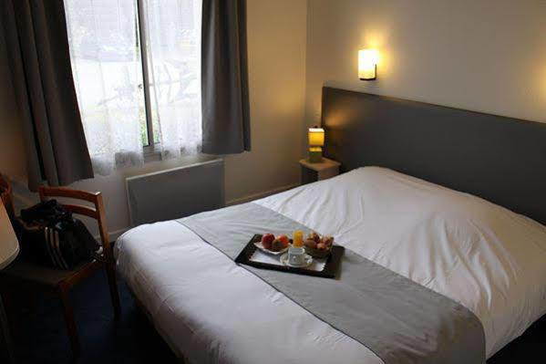 Logis Hotel Lodge La Valette Cesson-Sévigné Zewnętrze zdjęcie