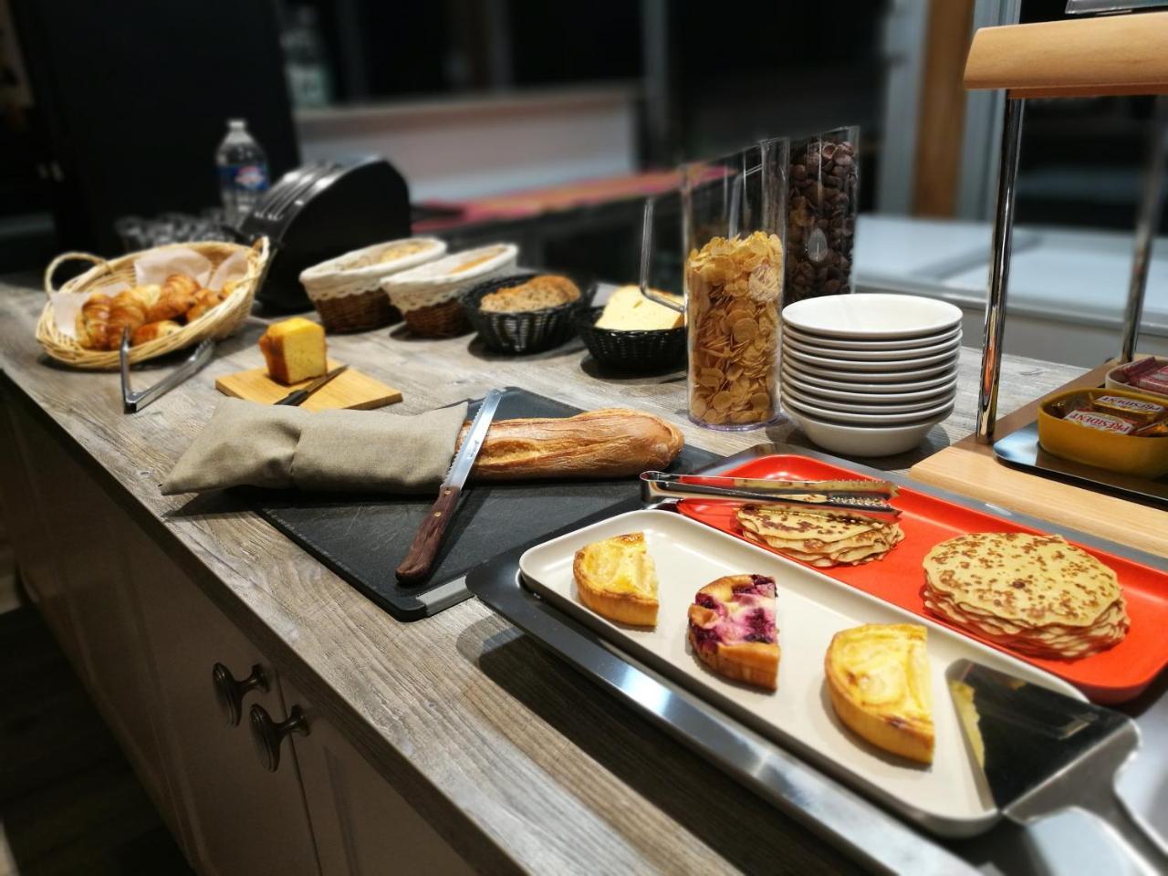 Logis Hotel Lodge La Valette Cesson-Sévigné Zewnętrze zdjęcie